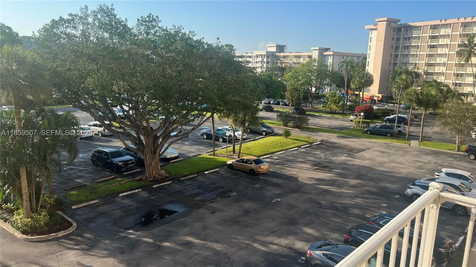 2671 S Course Dr 403, Pompano Beach, Florida 33069, Pompano Beach, Florida 33069, 2 Bedrooms Bedrooms, ,2 BathroomsBathrooms,Residential Lease,For Rent,2671 S Course Dr 403, Pompano Beach, Florida 33069,A11859507