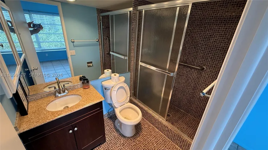 2671 S Course Dr 403, Pompano Beach, Florida 33069