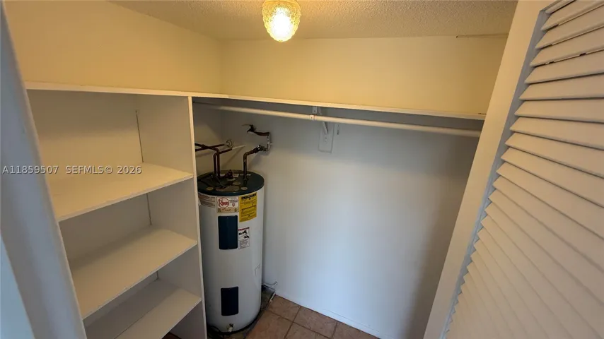 2671 S Course Dr 403, Pompano Beach, Florida 33069
