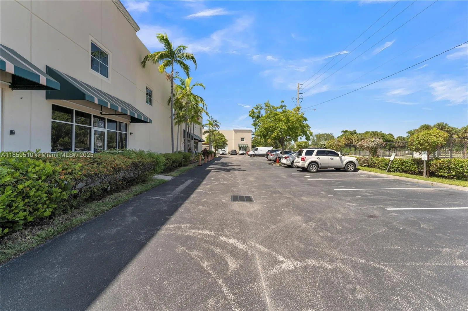 1071 Nw 31st Ave B-4, Pompano Beach, Florida 33069, Pompano Beach, Florida 33069, ,Commercial Lease,For Rent,1071 Nw 31st Ave B-4, Pompano Beach, Florida 33069,A11859510