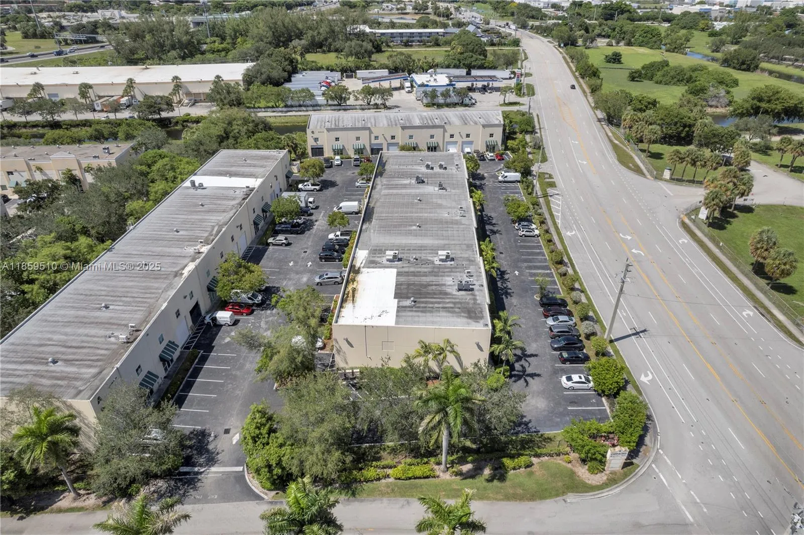 1071 Nw 31st Ave B-4, Pompano Beach, Florida 33069, Pompano Beach, Florida 33069, ,Commercial Lease,For Rent,1071 Nw 31st Ave B-4, Pompano Beach, Florida 33069,A11859510