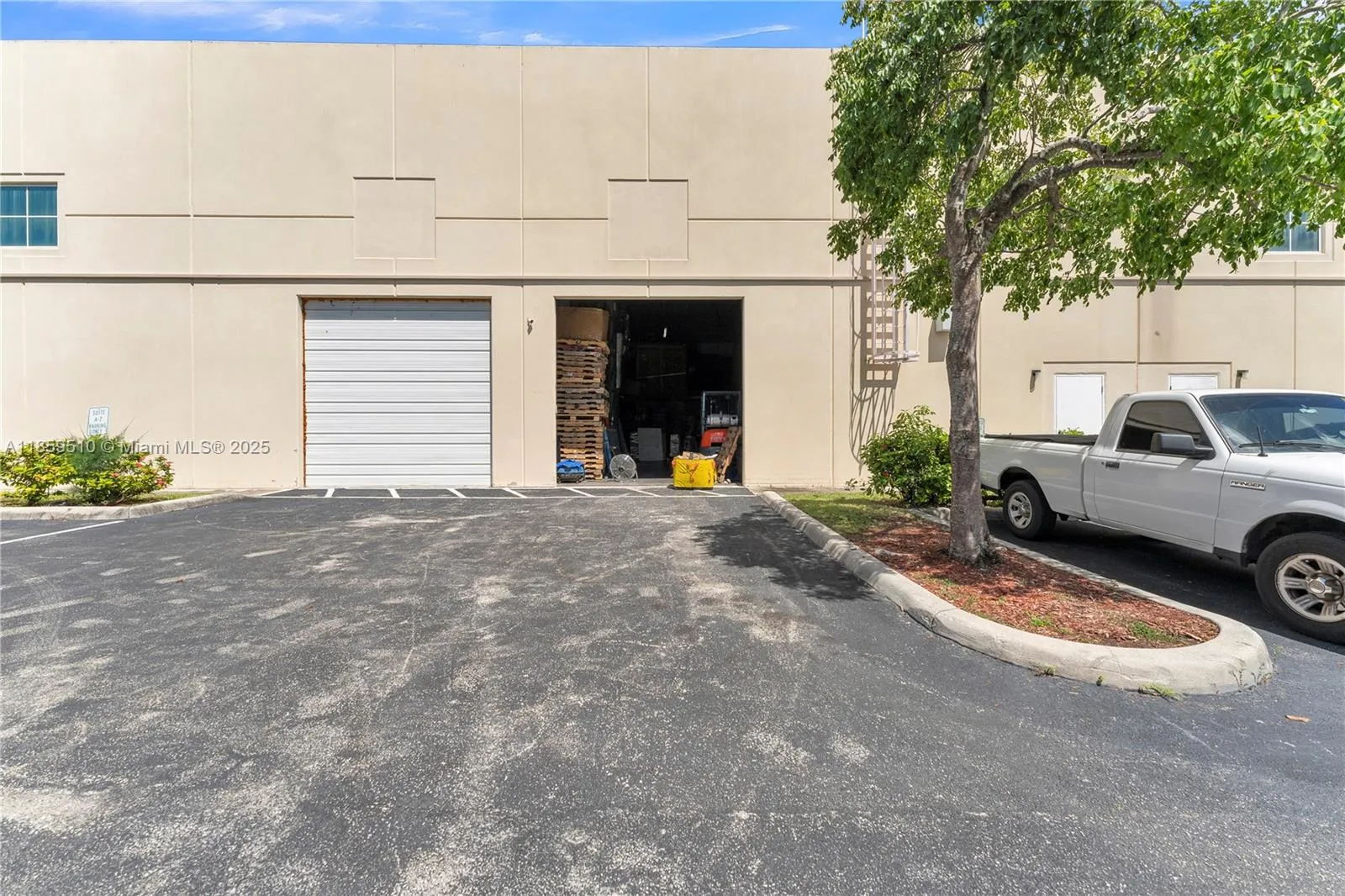 1071 Nw 31st Ave B-4, Pompano Beach, Florida 33069, Pompano Beach, Florida 33069, ,Commercial Lease,For Rent,1071 Nw 31st Ave B-4, Pompano Beach, Florida 33069,A11859510