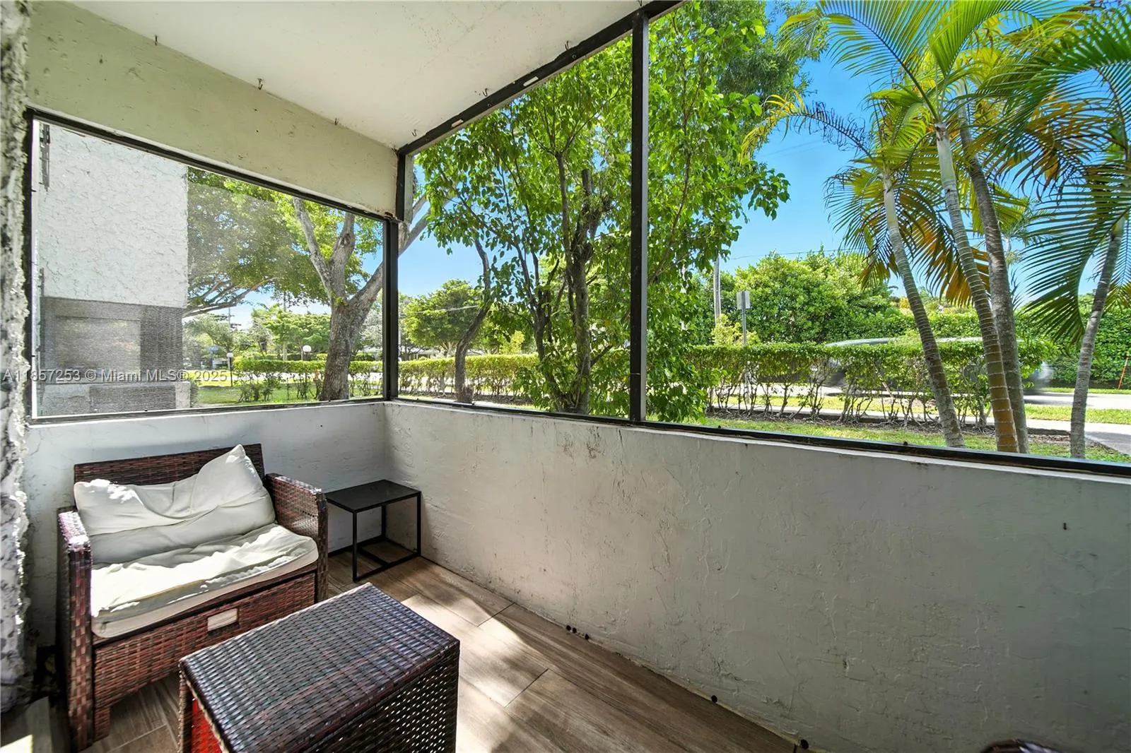 8701 Sw 141st St B1, Palmetto Bay, Florida 33176, Palmetto Bay, Florida 33176, 1 Bedroom Bedrooms, ,1 BathroomBathrooms,Residential,For Sale,8701 Sw 141st St B1, Palmetto Bay, Florida 33176,A11857253