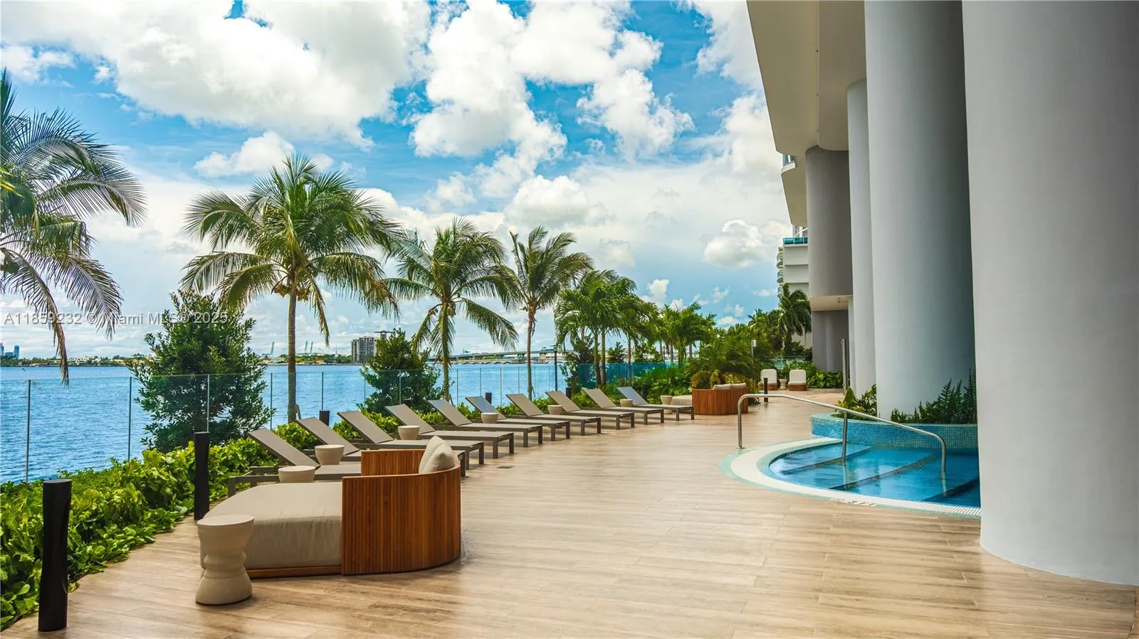 700 Ne 24th St 2705, Miami, Florida 33137, Miami, Florida 33137, 3 Bedrooms Bedrooms, ,3 BathroomsBathrooms,Residential Lease,For Rent,700 Ne 24th St 2705, Miami, Florida 33137,A11859232