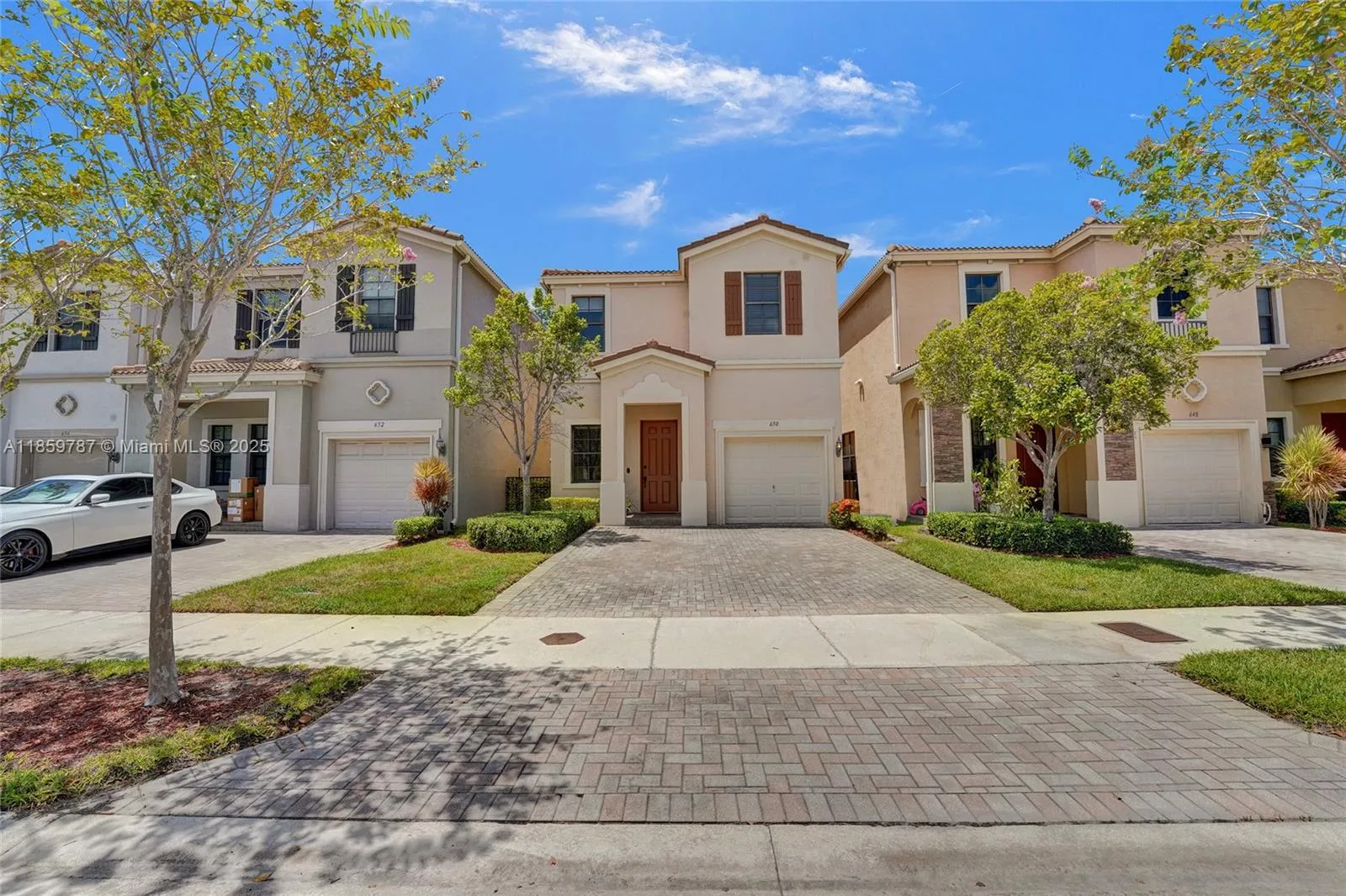 650 Ne 191st Ter, Miami, Florida 33179, Miami, Florida 33179, 4 Bedrooms Bedrooms, ,2 BathroomsBathrooms,Residential,For Sale,650 Ne 191st Ter, Miami, Florida 33179,A11859787