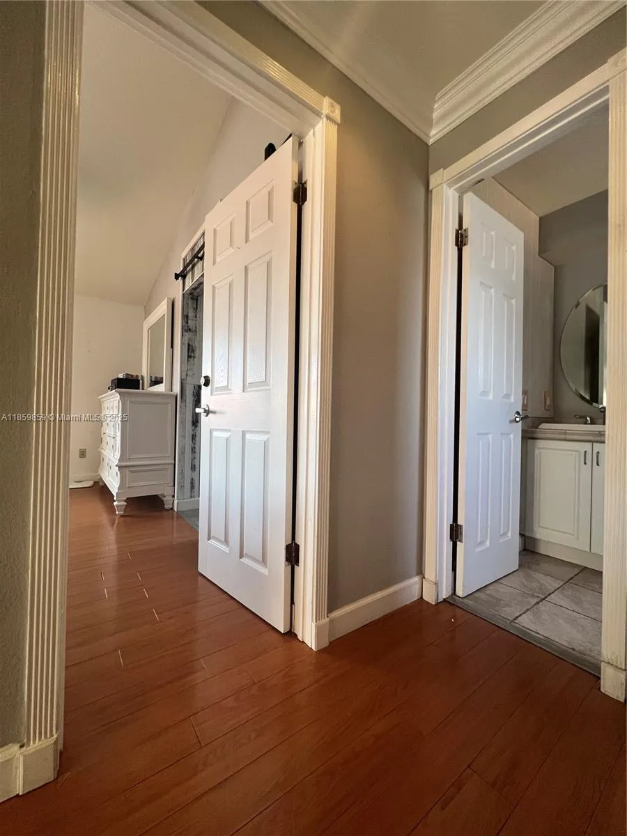 Miami, Florida 33185, 2 Bedrooms Bedrooms, ,3 BathroomsBathrooms,Residential,For Sale,A11859859