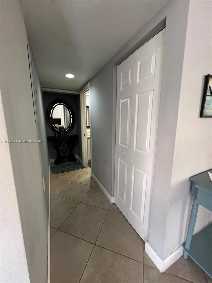 Miami, Florida 33185, 2 Bedrooms Bedrooms, ,3 BathroomsBathrooms,Residential,For Sale,A11859859