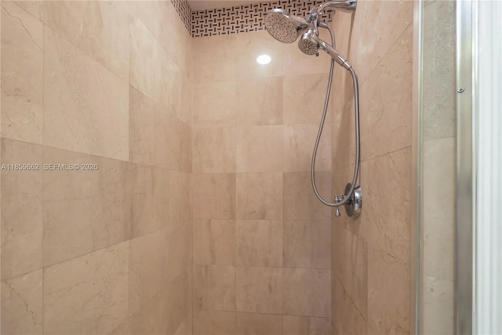 110 Hendricks Isle 13, Fort Lauderdale, Florida 33, Fort Lauderdale, Florida 33301, 3 Bedrooms Bedrooms, ,3 BathroomsBathrooms,Residential,For Sale,110 Hendricks Isle 13, Fort Lauderdale, Florida 33,A11859662
