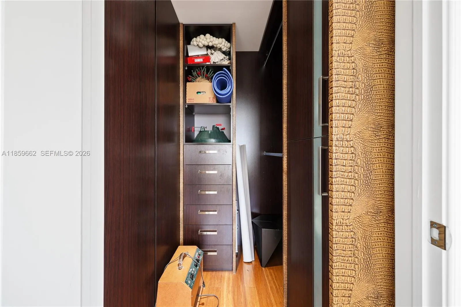 110 Hendricks Isle 13, Fort Lauderdale, Florida 33, Fort Lauderdale, Florida 33301, 3 Bedrooms Bedrooms, ,3 BathroomsBathrooms,Residential,For Sale,110 Hendricks Isle 13, Fort Lauderdale, Florida 33,A11859662