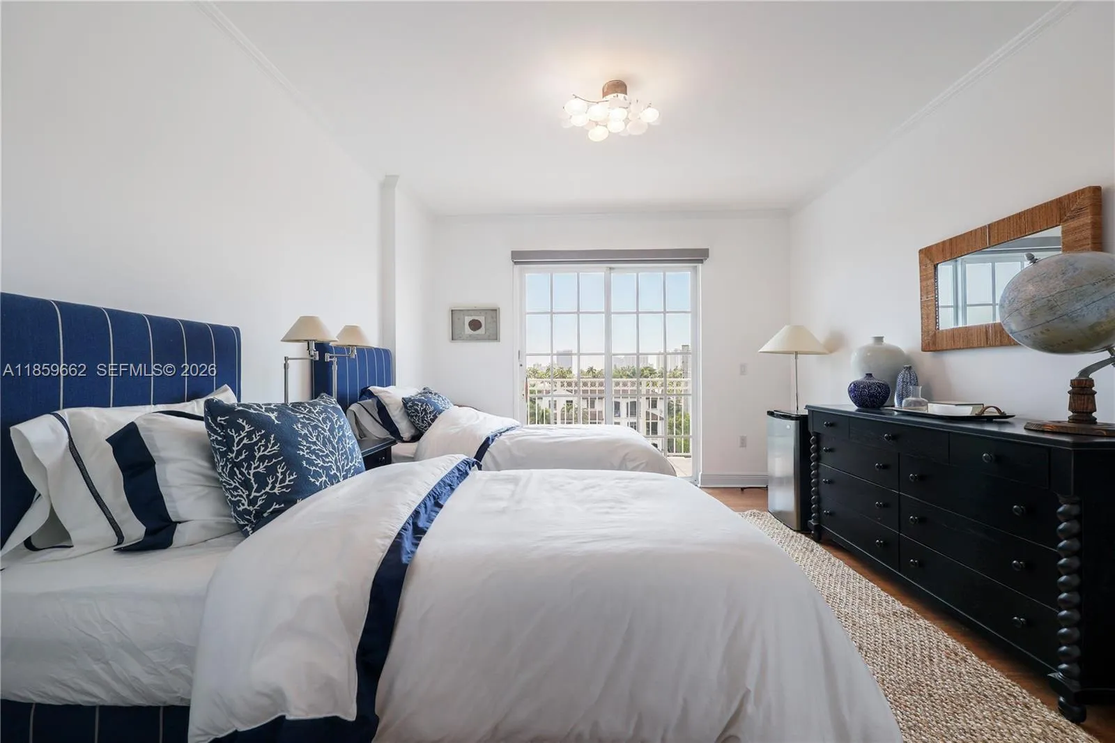 110 Hendricks Isle 13, Fort Lauderdale, Florida 33, Fort Lauderdale, Florida 33301, 3 Bedrooms Bedrooms, ,3 BathroomsBathrooms,Residential,For Sale,110 Hendricks Isle 13, Fort Lauderdale, Florida 33,A11859662
