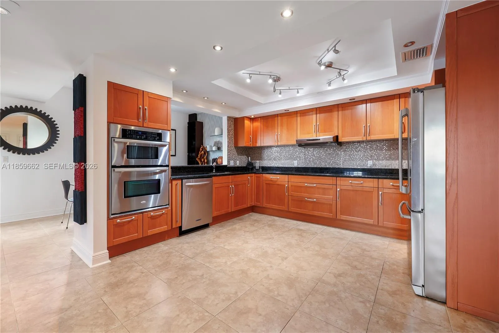 110 Hendricks Isle 13, Fort Lauderdale, Florida 33, Fort Lauderdale, Florida 33301, 3 Bedrooms Bedrooms, ,3 BathroomsBathrooms,Residential,For Sale,110 Hendricks Isle 13, Fort Lauderdale, Florida 33,A11859662