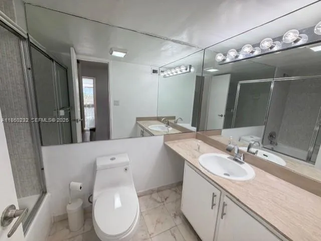 150 Se 25th Rd 6a, Miami, Florida 33129, Miami, Florida 33129, 2 Bedrooms Bedrooms, ,2 BathroomsBathrooms,Residential Lease,For Rent,150 Se 25th Rd 6a, Miami, Florida 33129,A11860232