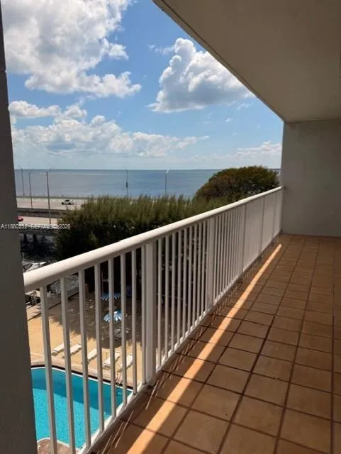 150 Se 25th Rd 6a, Miami, Florida 33129, Miami, Florida 33129, 2 Bedrooms Bedrooms, ,2 BathroomsBathrooms,Residential Lease,For Rent,150 Se 25th Rd 6a, Miami, Florida 33129,A11860232