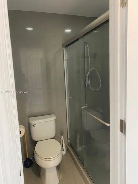 215 Se 3rd Ave 305a, Hallandale Beach, Florida 330, Hallandale Beach, Florida 33009, 2 Bedrooms Bedrooms, ,1 BathroomBathrooms,Residential Lease,For Rent,215 Se 3rd Ave 305a, Hallandale Beach, Florida 330,A11860263