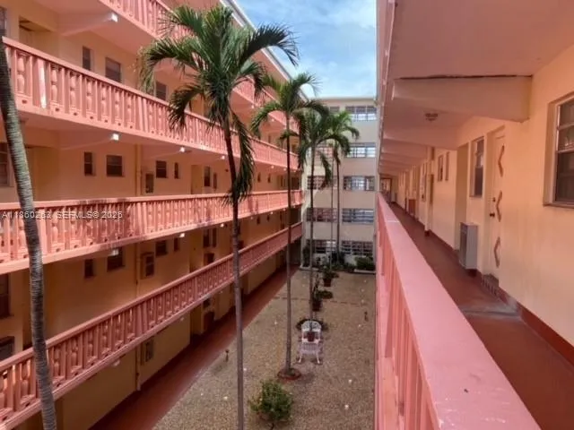 215 Se 3rd Ave 305a, Hallandale Beach, Florida 330, Hallandale Beach, Florida 33009, 2 Bedrooms Bedrooms, ,1 BathroomBathrooms,Residential Lease,For Rent,215 Se 3rd Ave 305a, Hallandale Beach, Florida 330,A11860263