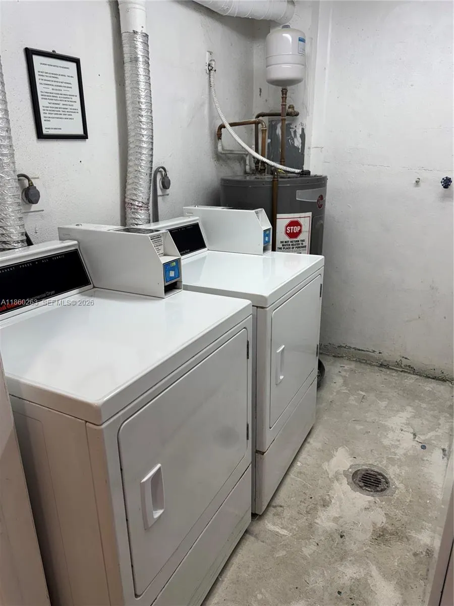 215 Se 3rd Ave 305a, Hallandale Beach, Florida 330, Hallandale Beach, Florida 33009, 2 Bedrooms Bedrooms, ,1 BathroomBathrooms,Residential Lease,For Rent,215 Se 3rd Ave 305a, Hallandale Beach, Florida 330,A11860263