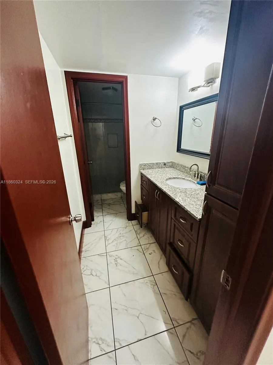 4850 Sw 63rd Ter 323, Davie, Florida 33314, Davie, Florida 33314, 2 Bedrooms Bedrooms, ,2 BathroomsBathrooms,Residential,For Sale,4850 Sw 63rd Ter 323, Davie, Florida 33314,A11860324