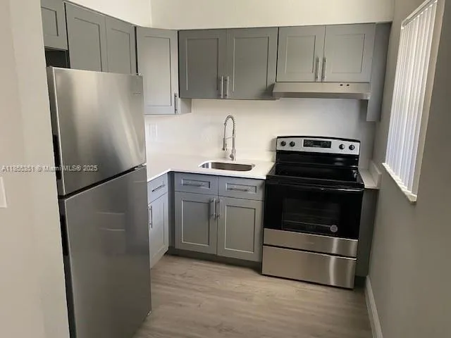 700 Sw 16th Ave, Fort Lauderdale, Florida 33312, Fort Lauderdale, Florida 33312, ,Residential Income,For Sale,700 Sw 16th Ave, Fort Lauderdale, Florida 33312,A11855351