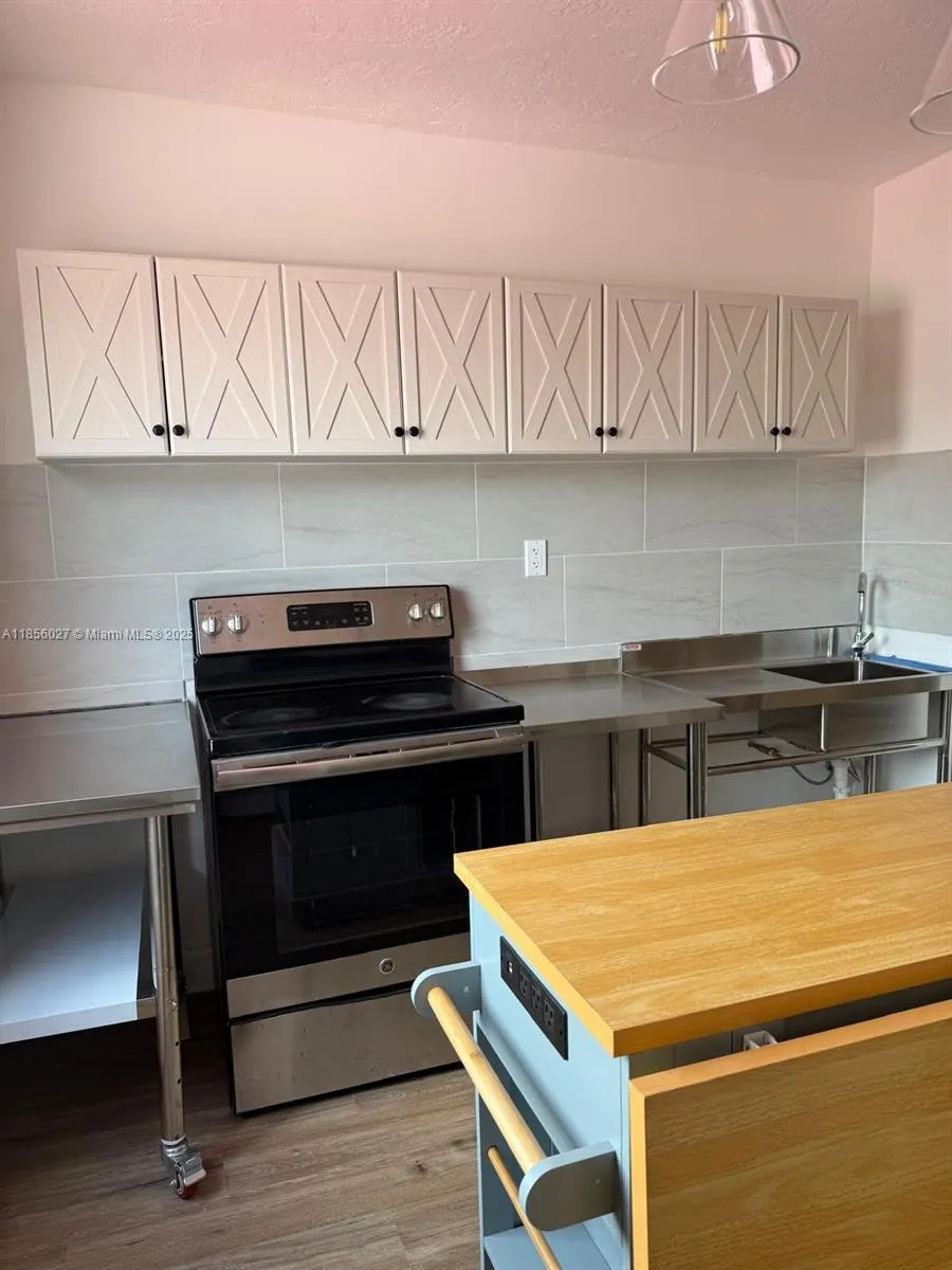 1432 Ne 163rd St 2, North Miami Beach, Florida 331, North Miami Beach, Florida 33162, 2 Bedrooms Bedrooms, ,1 BathroomBathrooms,Residential Lease,For Rent,1432 Ne 163rd St 2, North Miami Beach, Florida 331,A11856027 1432 Ne 163rd St 2, North Miami Beach, Florida 331, North Miami Beach, Florida 33162, 2 Bedrooms Bedrooms, ,1 BathroomBathrooms,Residential Lease,For Rent,1432 Ne 163rd St 2, North Miami Beach, Florida 331,A11856027