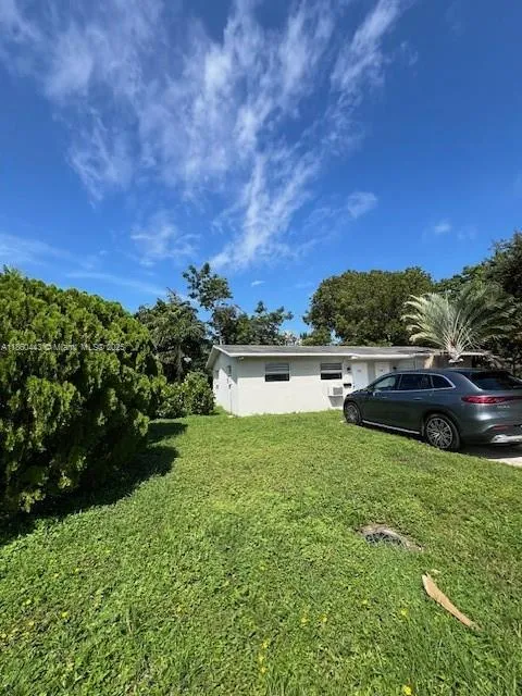 4951 Sw 26th Ave, Dania Beach, Florida 33312, Dania Beach, Florida 33312, ,Residential Income,For Sale,4951 Sw 26th Ave, Dania Beach, Florida 33312,A11860443