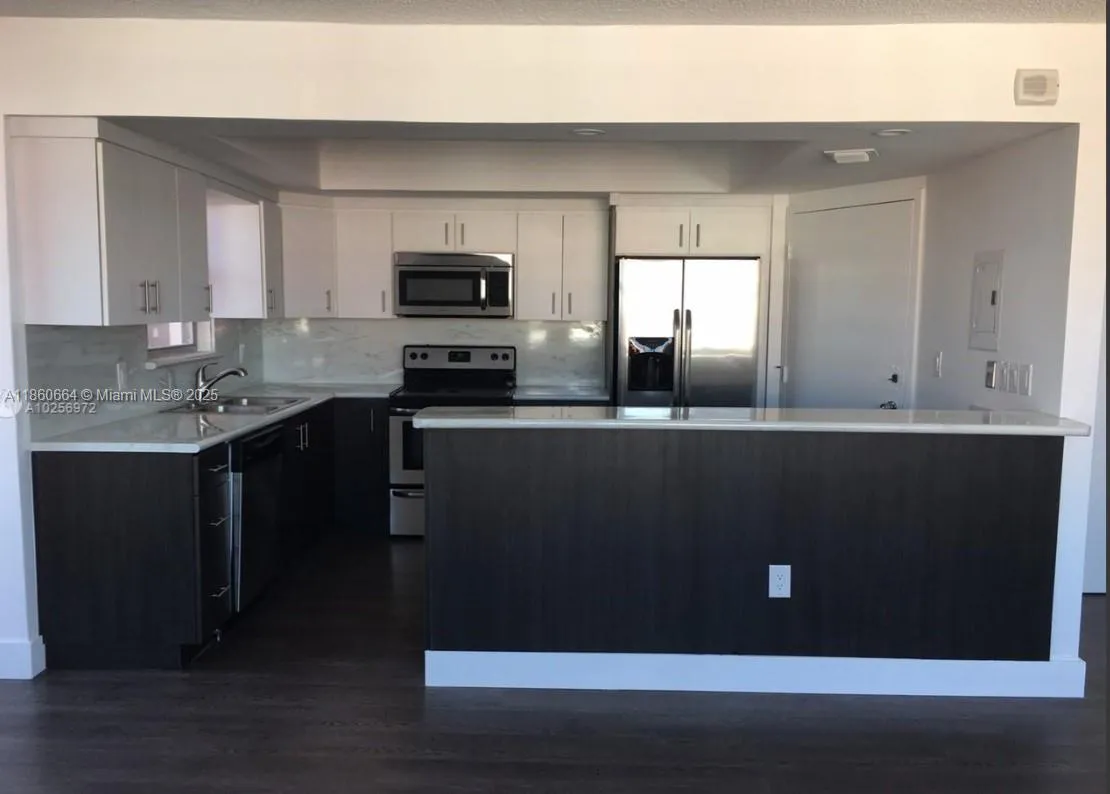 1301 Ne Miami Gardens Dr 1625w, Miami, Florida 331, Miami, Florida 33179, 2 Bedrooms Bedrooms, ,2 BathroomsBathrooms,Residential Lease,For Rent,1301 Ne Miami Gardens Dr 1625w, Miami, Florida 331,A11860664