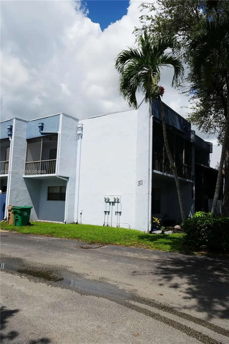 2800 S University Dr 2a, Davie, Florida 33328, Davie, Florida 33328, 3 Bedrooms Bedrooms, ,2 BathroomsBathrooms,Residential,For Sale,2800 S University Dr 2a, Davie, Florida 33328,A11860985