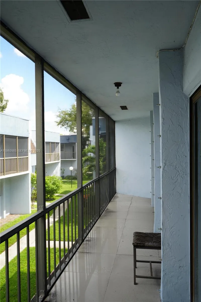 2800 S University Dr 2a, Davie, Florida 33328, Davie, Florida 33328, 3 Bedrooms Bedrooms, ,2 BathroomsBathrooms,Residential,For Sale,2800 S University Dr 2a, Davie, Florida 33328,A11860985
