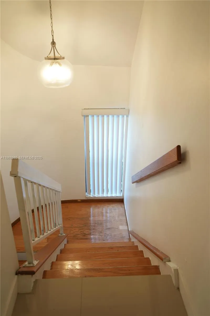 2800 S University Dr 2a, Davie, Florida 33328, Davie, Florida 33328, 3 Bedrooms Bedrooms, ,2 BathroomsBathrooms,Residential,For Sale,2800 S University Dr 2a, Davie, Florida 33328,A11860985