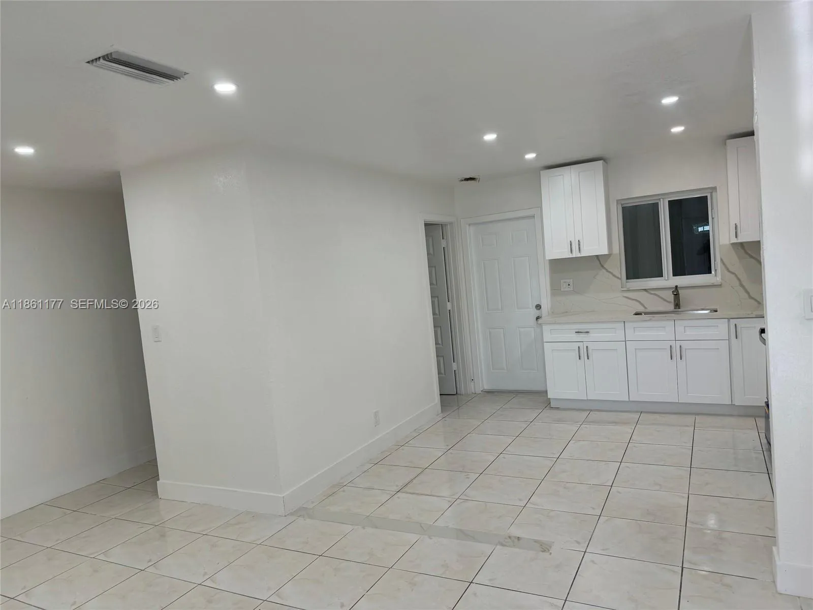 732 Sw 6th St 732, Dania Beach, Florida 33004, Dania Beach, Florida 33004, 1 Bedroom Bedrooms, ,1 BathroomBathrooms,Residential Lease,For Rent,732 Sw 6th St 732, Dania Beach, Florida 33004,A11861177
