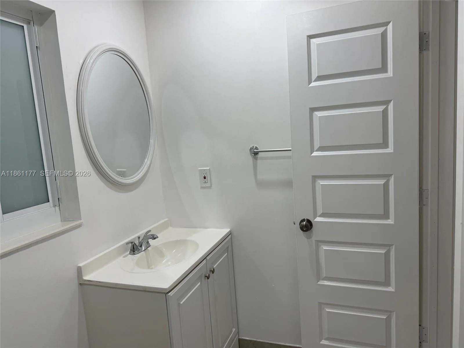 732 Sw 6th St 732, Dania Beach, Florida 33004, Dania Beach, Florida 33004, 1 Bedroom Bedrooms, ,1 BathroomBathrooms,Residential Lease,For Rent,732 Sw 6th St 732, Dania Beach, Florida 33004,A11861177
