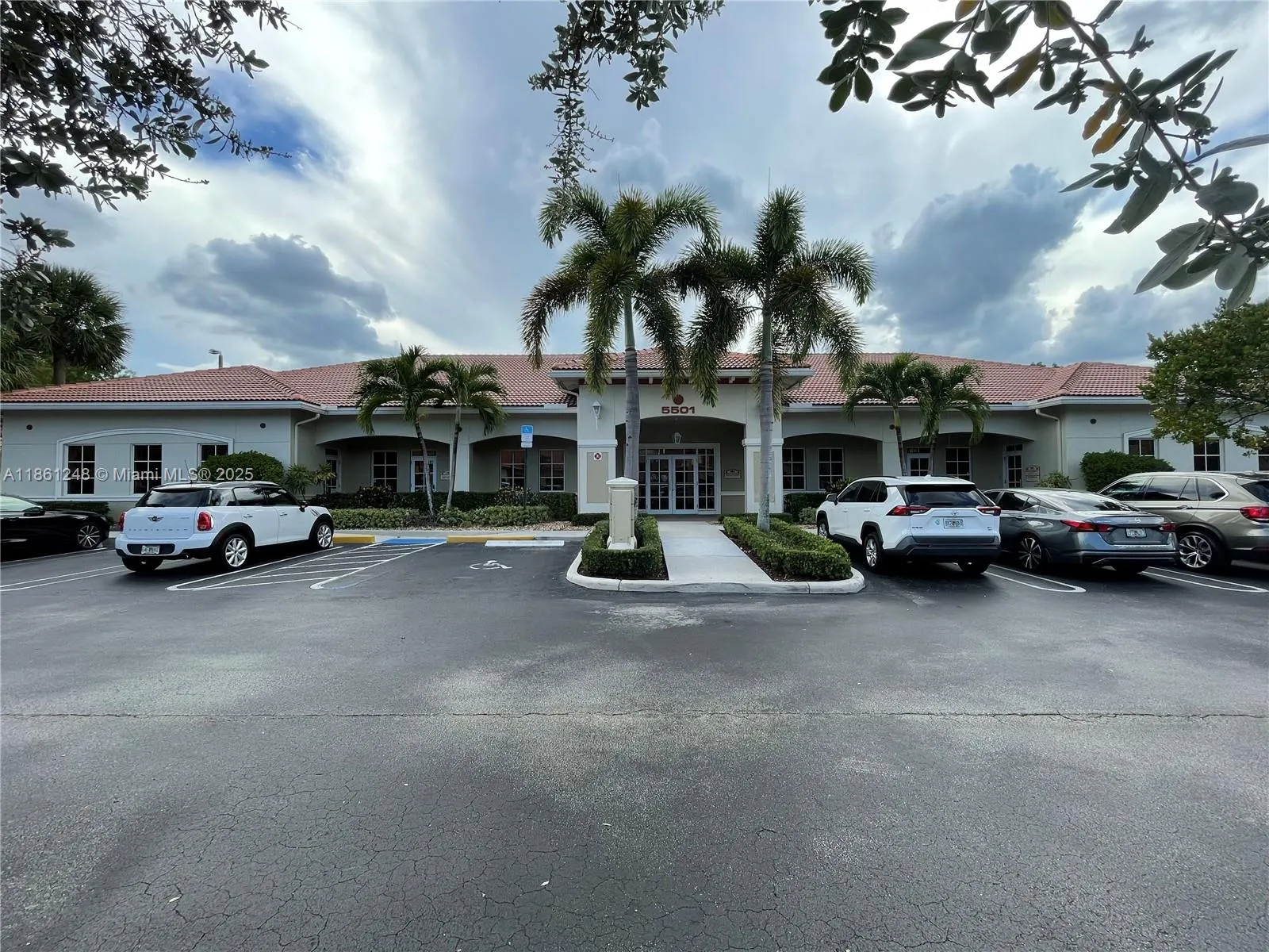 5501 N University Dr 103, Coral Springs, Florida 3, Coral Springs, Florida 33067, ,Commercial Lease,For Rent,5501 N University Dr 103, Coral Springs, Florida 3,A11861248