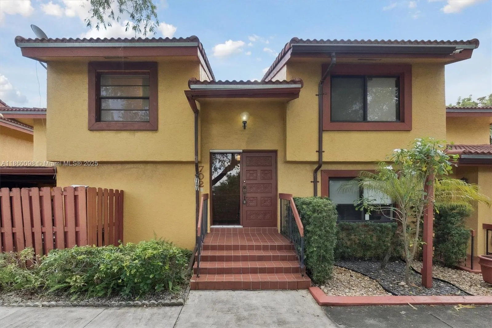 5975 Sw 137th Ave 702, Miami, Florida 33183, Miami, Florida 33183, 2 Bedrooms Bedrooms, ,3 BathroomsBathrooms,Residential,For Sale,5975 Sw 137th Ave 702, Miami, Florida 33183,A11860098