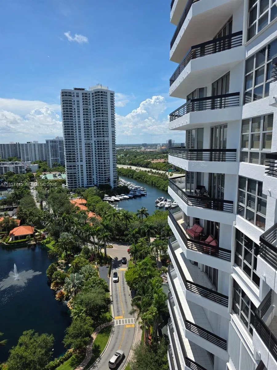19195 Ne 36th Ct 2103, Aventura, Florida 33180, Aventura, Florida 33180, 2 Bedrooms Bedrooms, ,2 BathroomsBathrooms,Residential,For Sale,19195 Ne 36th Ct 2103, Aventura, Florida 33180,A11857445