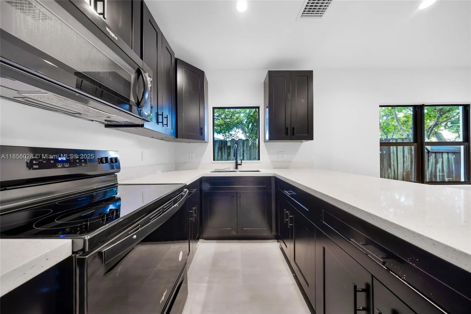 2151 Nw 1st Ter, Miami, Florida 33125, Miami, Florida 33125, ,Residential Income,For Sale,2151 Nw 1st Ter, Miami, Florida 33125,A11856028