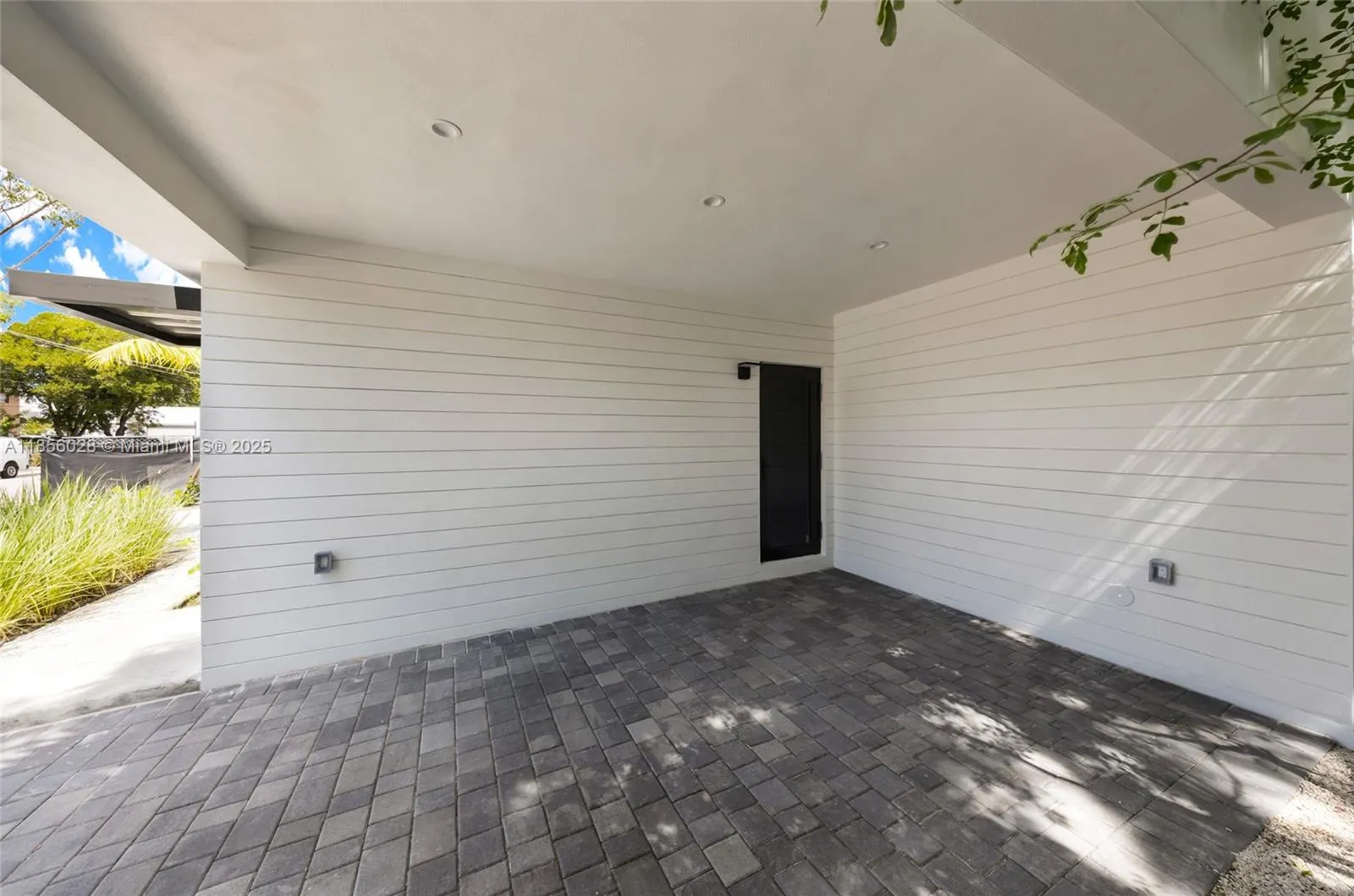 2151 Nw 1st Ter, Miami, Florida 33125, Miami, Florida 33125, ,Residential Income,For Sale,2151 Nw 1st Ter, Miami, Florida 33125,A11856028