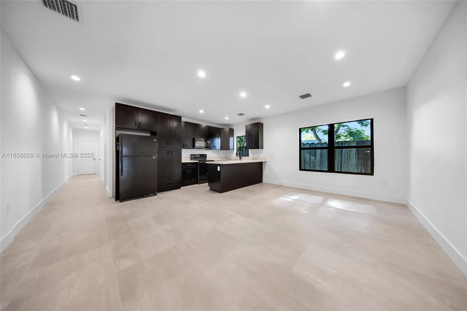 2151 Nw 1st Ter, Miami, Florida 33125, Miami, Florida 33125, ,Residential Income,For Sale,2151 Nw 1st Ter, Miami, Florida 33125,A11856028