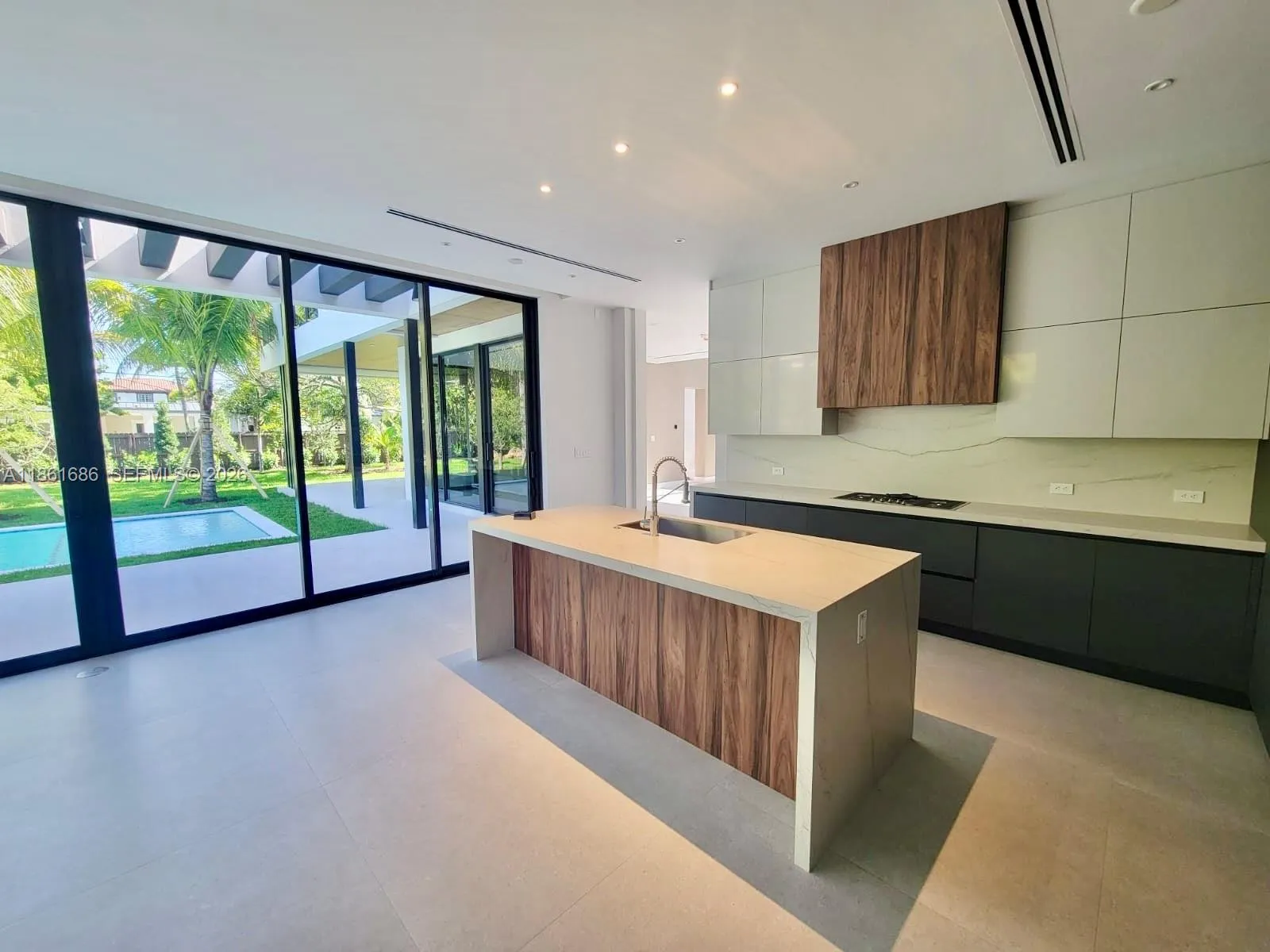 6250 Sw 78th St, South Miami, Florida 33143, South Miami, Florida 33143, 6 Bedrooms Bedrooms, ,7 BathroomsBathrooms,Residential,For Sale,6250 Sw 78th St, South Miami, Florida 33143,A11861686