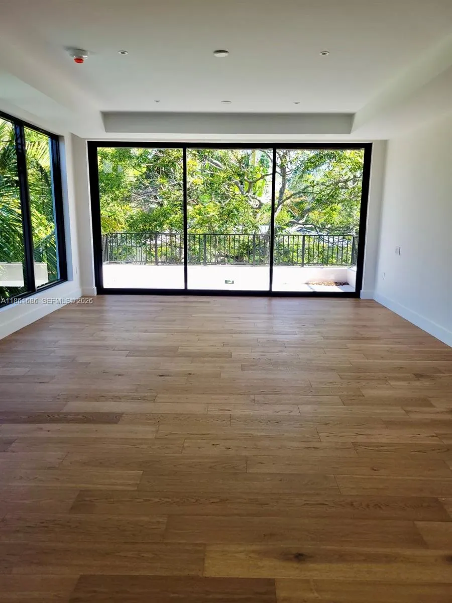 6250 Sw 78th St, South Miami, Florida 33143, South Miami, Florida 33143, 6 Bedrooms Bedrooms, ,7 BathroomsBathrooms,Residential,For Sale,6250 Sw 78th St, South Miami, Florida 33143,A11861686