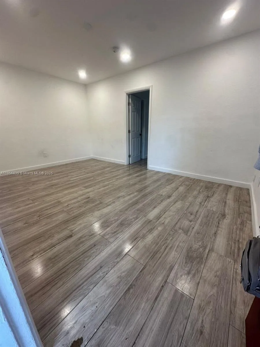 1958 Ne 172nd St, North Miami Beach, Florida 33162, North Miami Beach, Florida 33162, ,Residential Income,For Sale,1958 Ne 172nd St, North Miami Beach, Florida 33162,A11856839