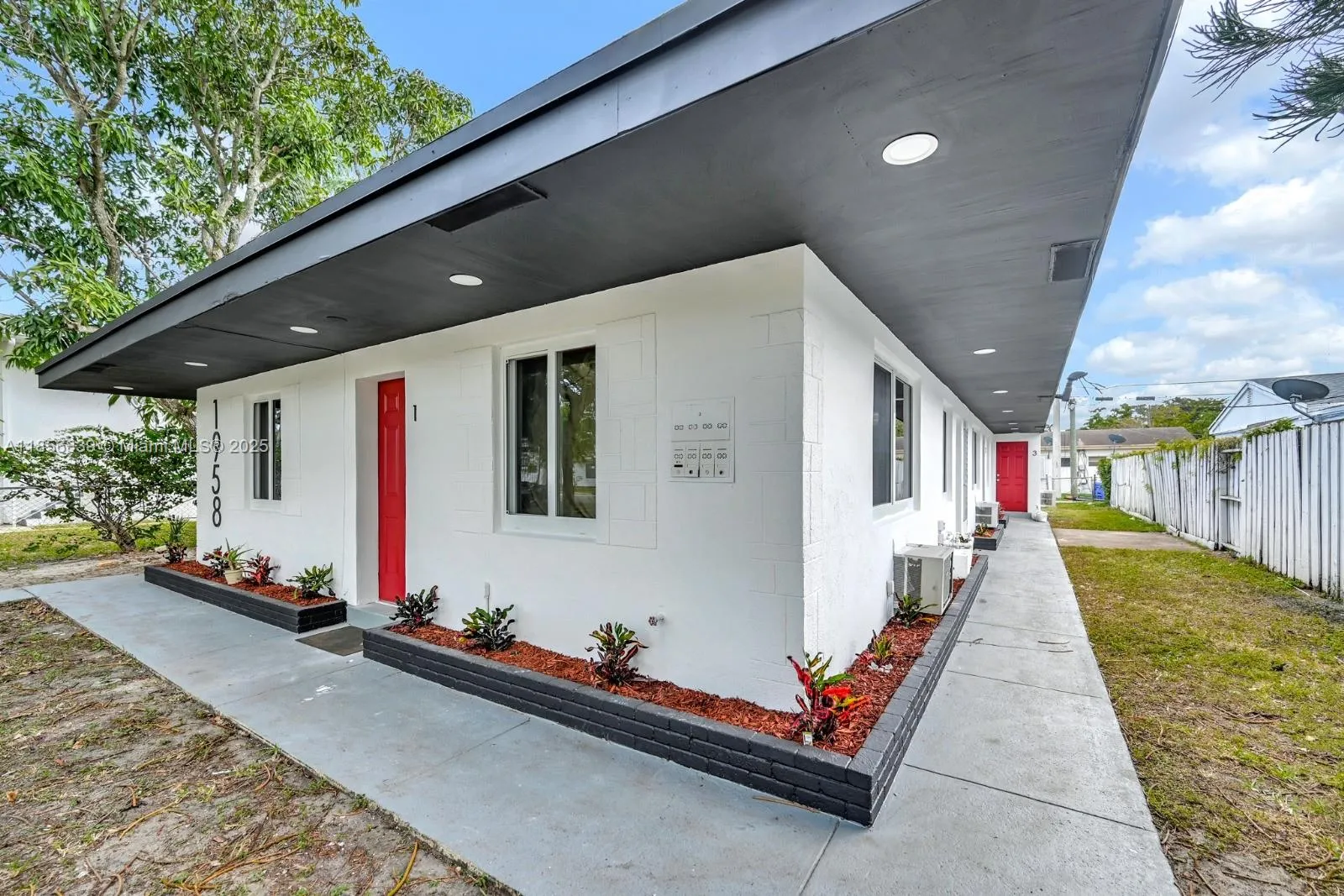 1958 Ne 172nd St, North Miami Beach, Florida 33162, North Miami Beach, Florida 33162, ,Residential Income,For Sale,1958 Ne 172nd St, North Miami Beach, Florida 33162,A11856839