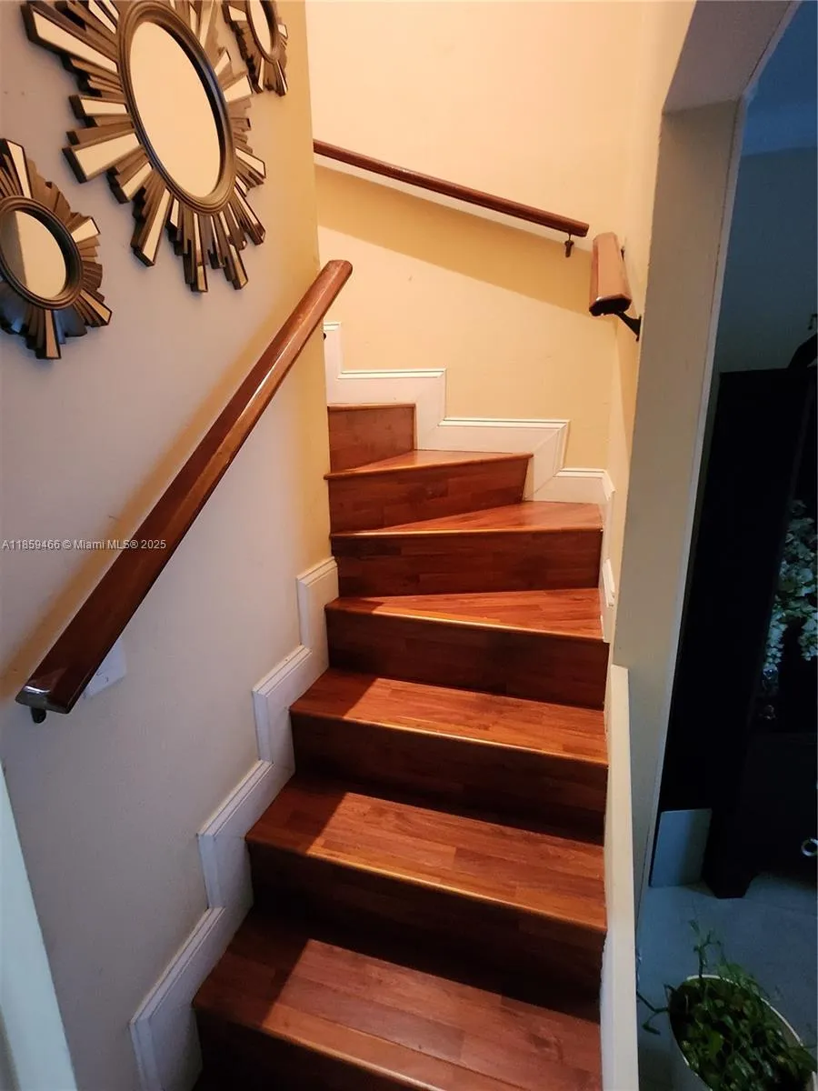 8360 Nw 8th St 6-2, Miami, Florida 33126, Miami, Florida 33126, 2 Bedrooms Bedrooms, ,2 BathroomsBathrooms,Residential,For Sale,8360 Nw 8th St 6-2, Miami, Florida 33126,A11859466