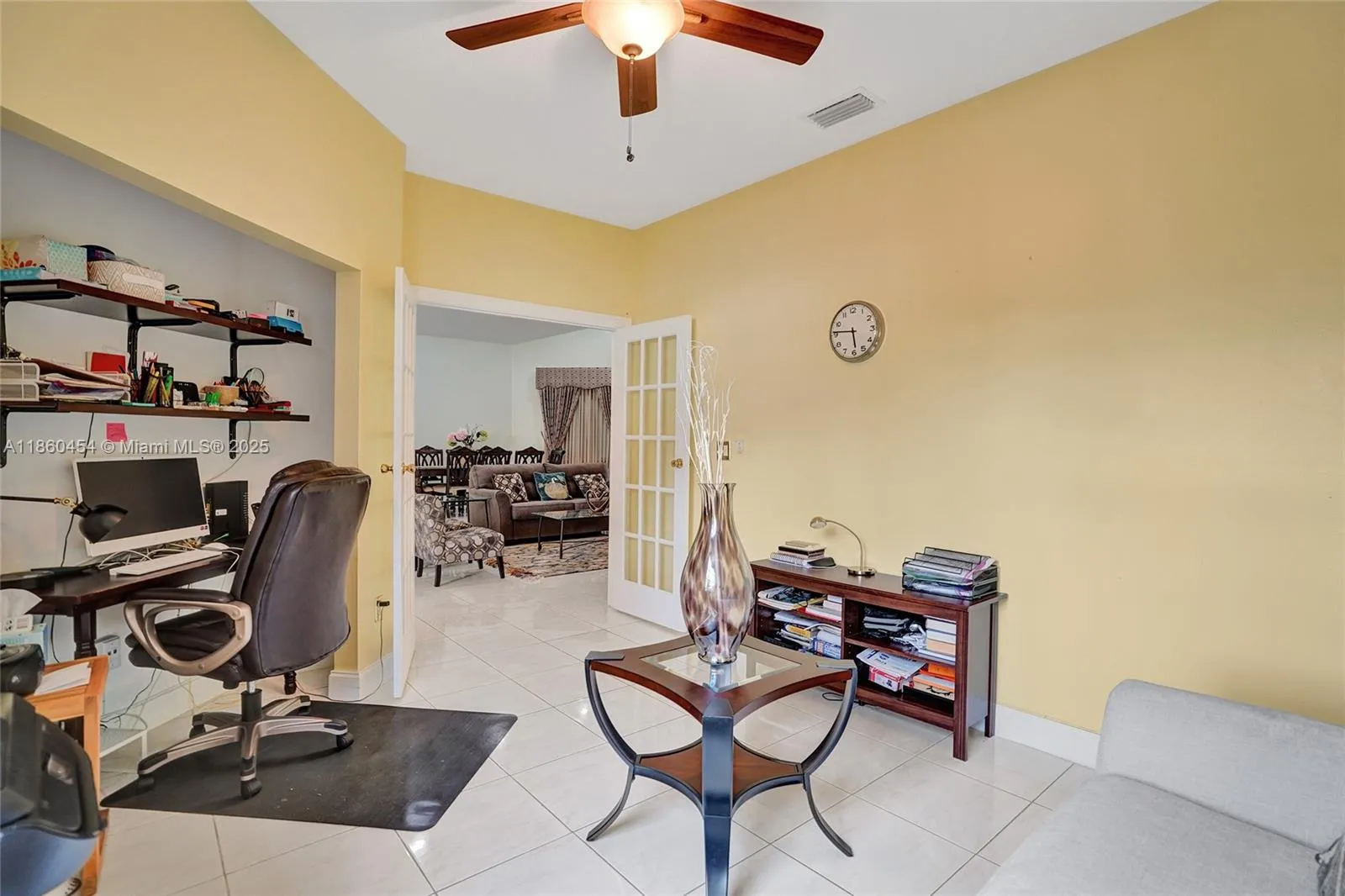 1485 W Lacosta Dr W, Pembroke Pines, Florida 33027, Pembroke Pines, Florida 33027, 4 Bedrooms Bedrooms, ,2 BathroomsBathrooms,Residential,For Sale,1485 W Lacosta Dr W, Pembroke Pines, Florida 33027,A11860454