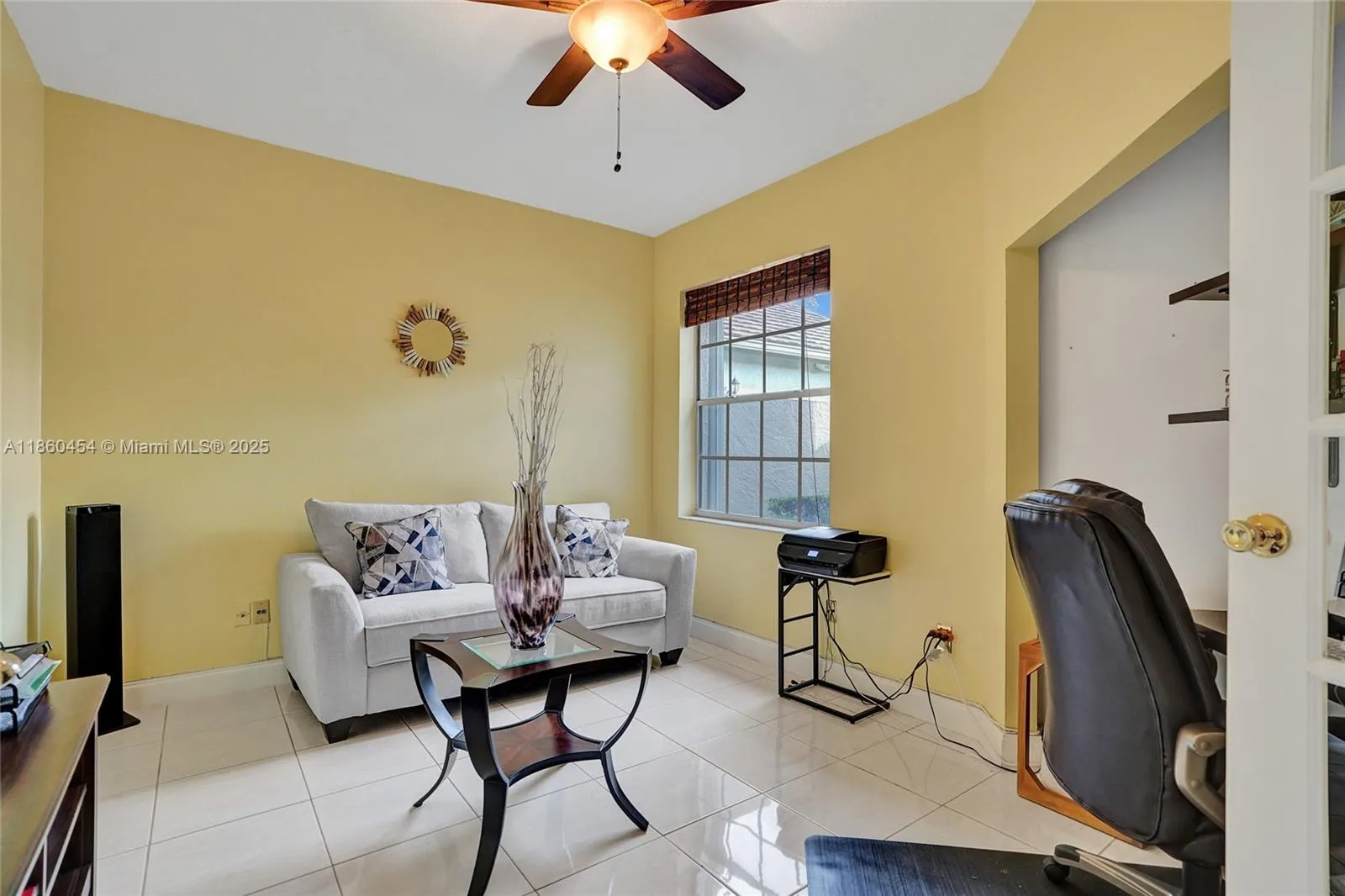 1485 W Lacosta Dr W, Pembroke Pines, Florida 33027, Pembroke Pines, Florida 33027, 4 Bedrooms Bedrooms, ,2 BathroomsBathrooms,Residential,For Sale,1485 W Lacosta Dr W, Pembroke Pines, Florida 33027,A11860454