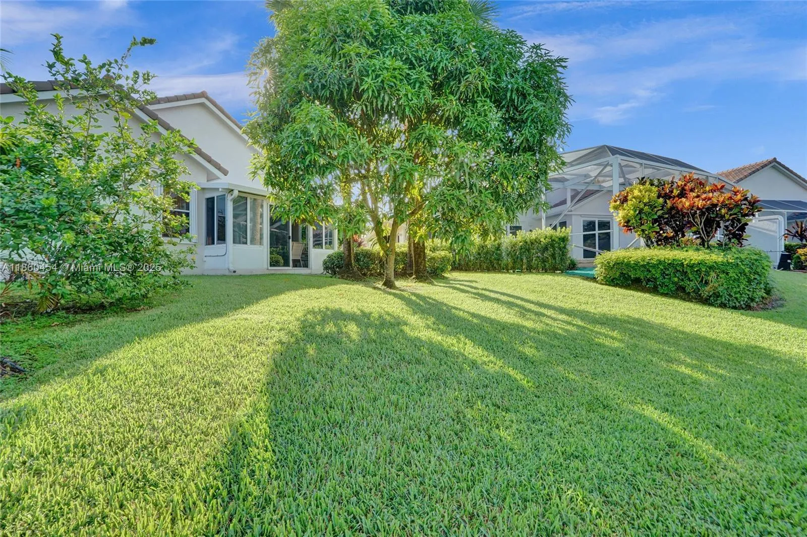 1485 W Lacosta Dr W, Pembroke Pines, Florida 33027, Pembroke Pines, Florida 33027, 4 Bedrooms Bedrooms, ,2 BathroomsBathrooms,Residential,For Sale,1485 W Lacosta Dr W, Pembroke Pines, Florida 33027,A11860454