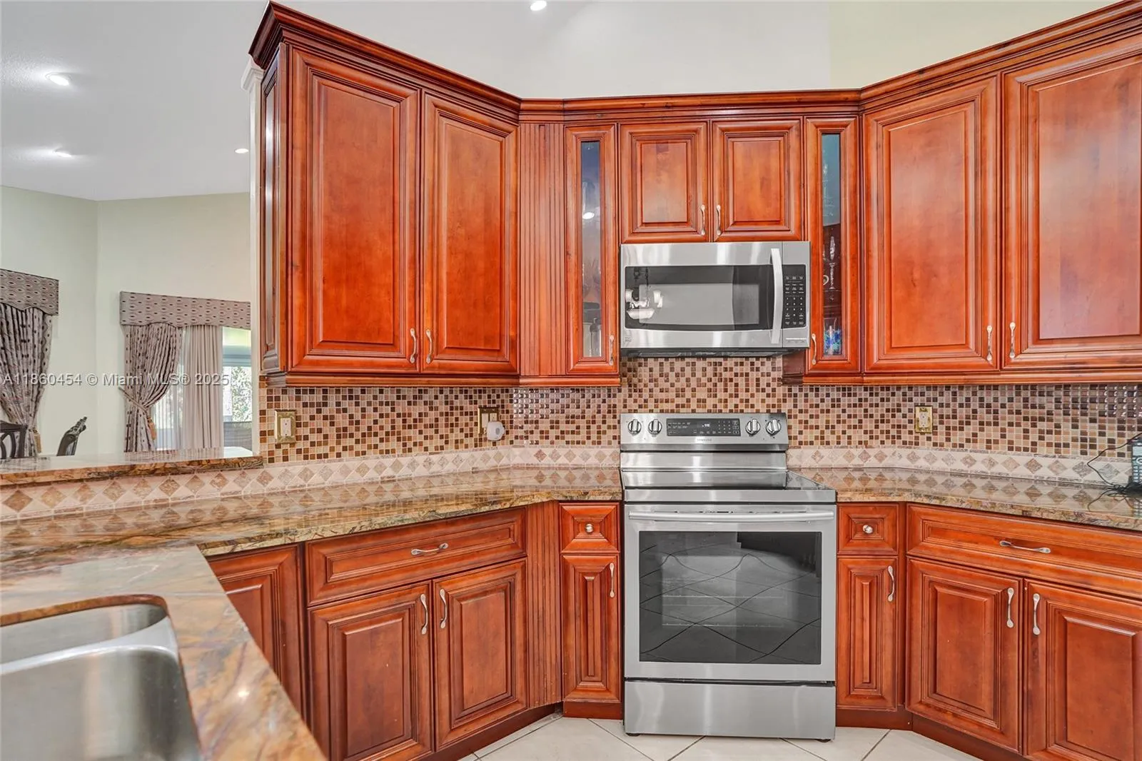 1485 W Lacosta Dr W, Pembroke Pines, Florida 33027, Pembroke Pines, Florida 33027, 4 Bedrooms Bedrooms, ,2 BathroomsBathrooms,Residential,For Sale,1485 W Lacosta Dr W, Pembroke Pines, Florida 33027,A11860454