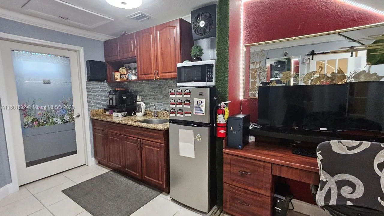 2441 Nw 93rd Ave 103, Doral, Florida 33172, Doral, Florida 33172, ,Commercial Lease,For Rent,2441 Nw 93rd Ave 103, Doral, Florida 33172,A11861892