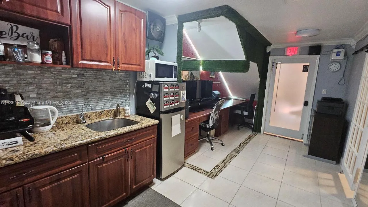 2441 Nw 93rd Ave 103, Doral, Florida 33172, Doral, Florida 33172, ,Commercial Lease,For Rent,2441 Nw 93rd Ave 103, Doral, Florida 33172,A11861892