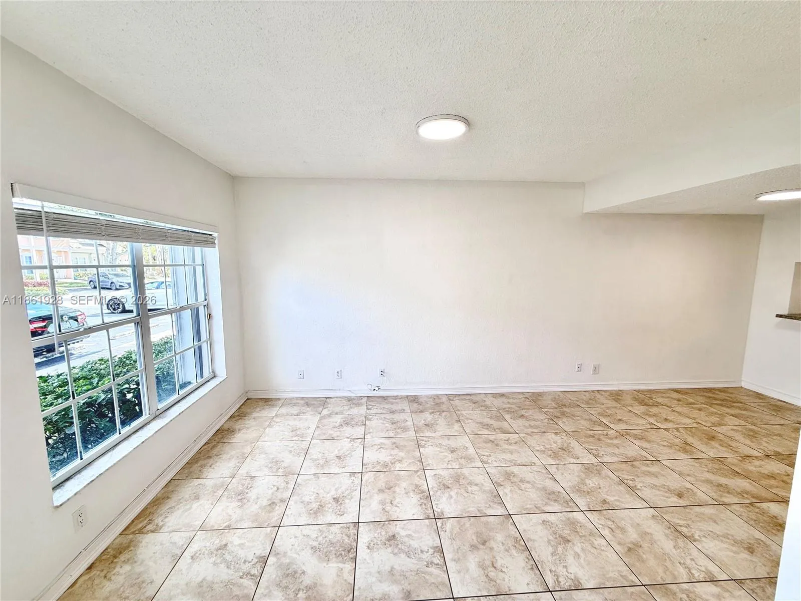 70 Whitehead Cir 70, Weston, Florida 33326, Weston, Florida 33326, 2 Bedrooms Bedrooms, ,2 BathroomsBathrooms,Residential Lease,For Rent,70 Whitehead Cir 70, Weston, Florida 33326,A11861928