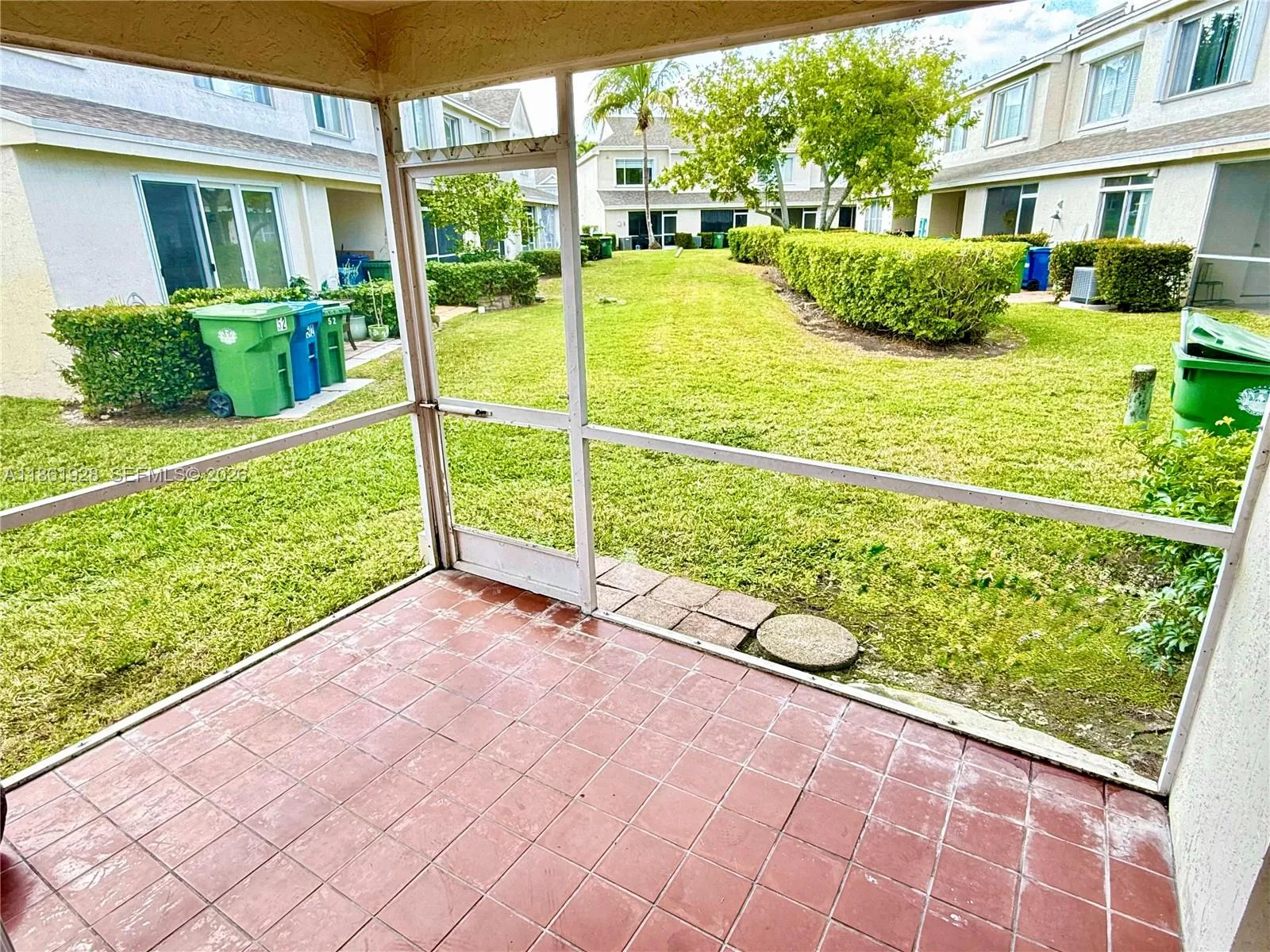 70 Whitehead Cir 70, Weston, Florida 33326, Weston, Florida 33326, 2 Bedrooms Bedrooms, ,2 BathroomsBathrooms,Residential Lease,For Rent,70 Whitehead Cir 70, Weston, Florida 33326,A11861928