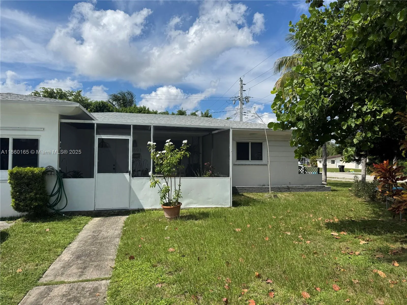 1691 Ne 177th St, North Miami Beach, Florida 33162, North Miami Beach, Florida 33162, 4 Bedrooms Bedrooms, ,3 BathroomsBathrooms,Residential,For Sale,1691 Ne 177th St, North Miami Beach, Florida 33162,A11860165